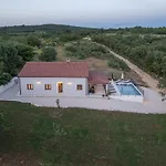 Villa Bibali